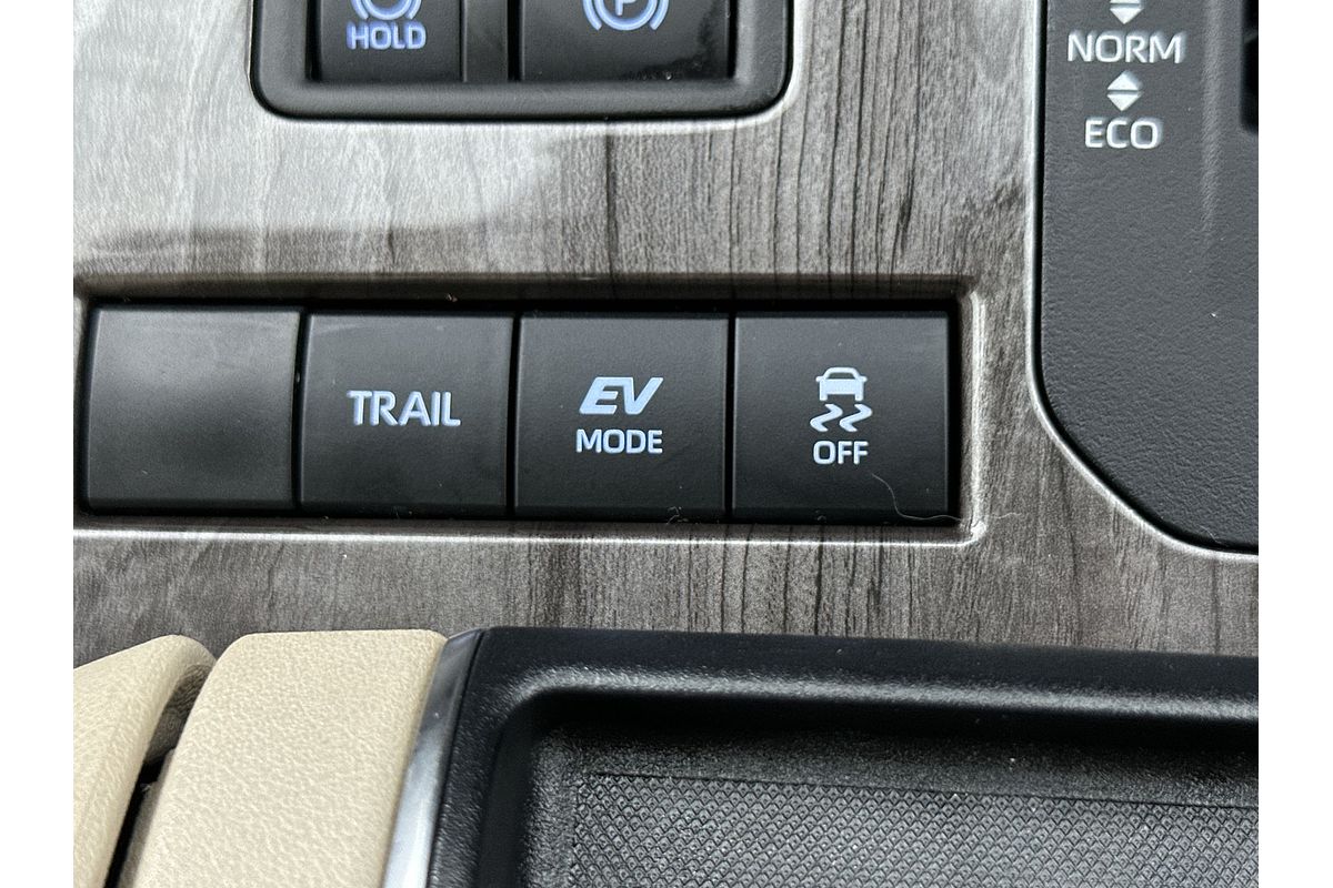 2021 Toyota Kluger Grande AXUH78R