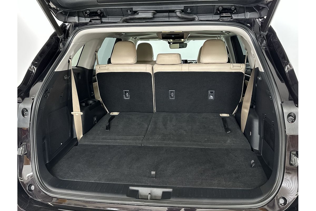 2021 Toyota Kluger Grande AXUH78R