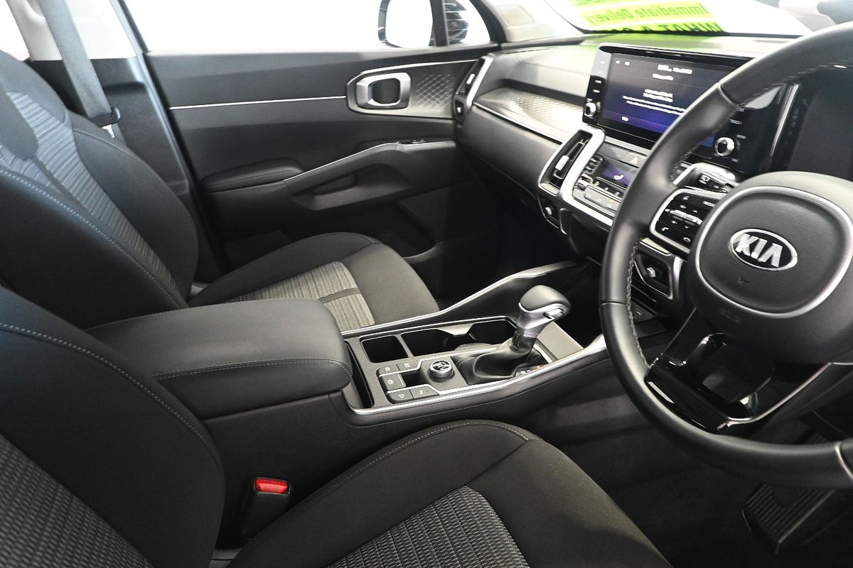 2021 Kia Sorento S MQ4