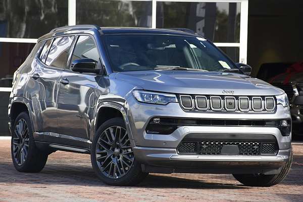 2023 Jeep Compass S-Limited M6