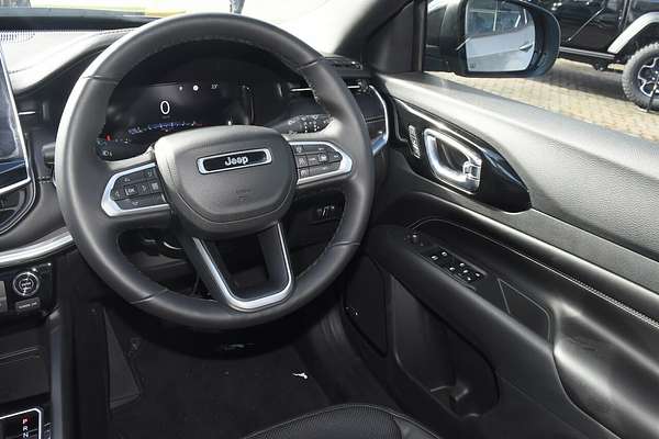 2023 Jeep Compass S-Limited M6