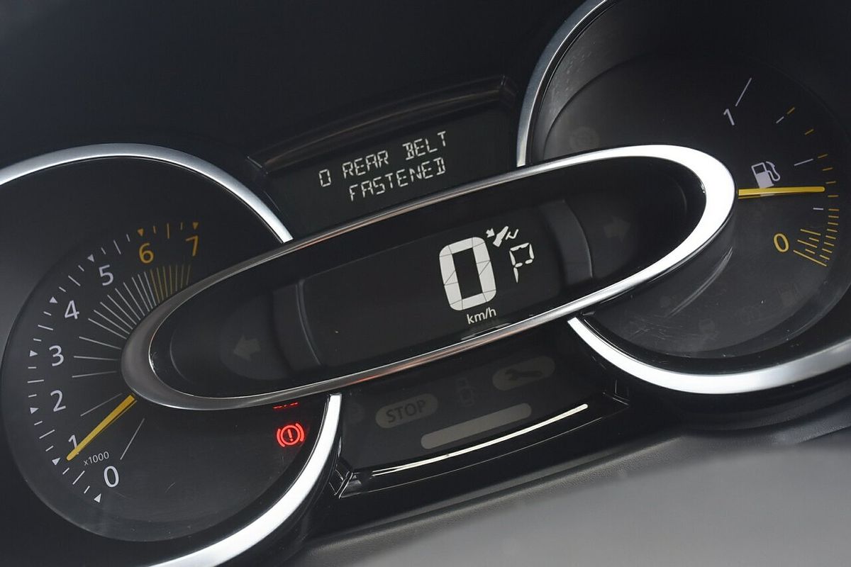 2015 Renault Clio Expression IV B98