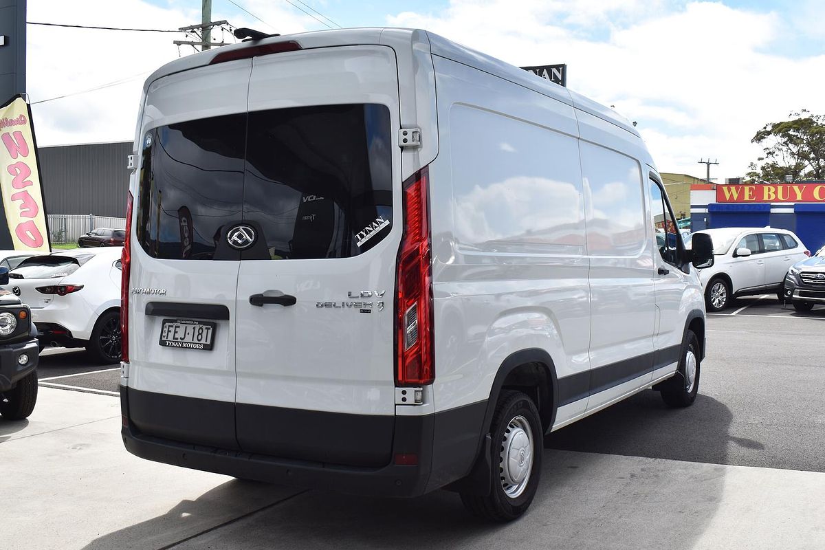 2023 LDV Deliver 9 LWB