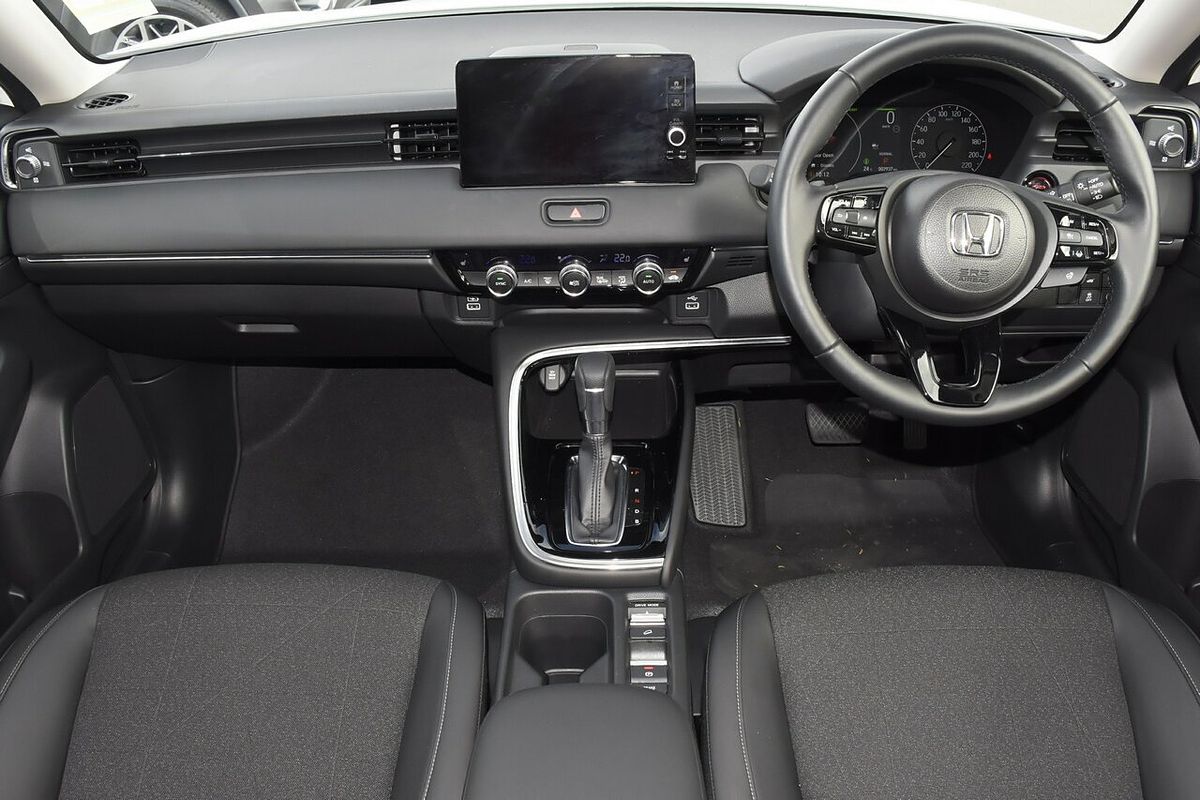 2024 Honda HR-V e:HEV L