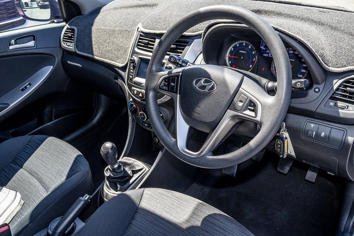 2016 Hyundai Accent Active RB3