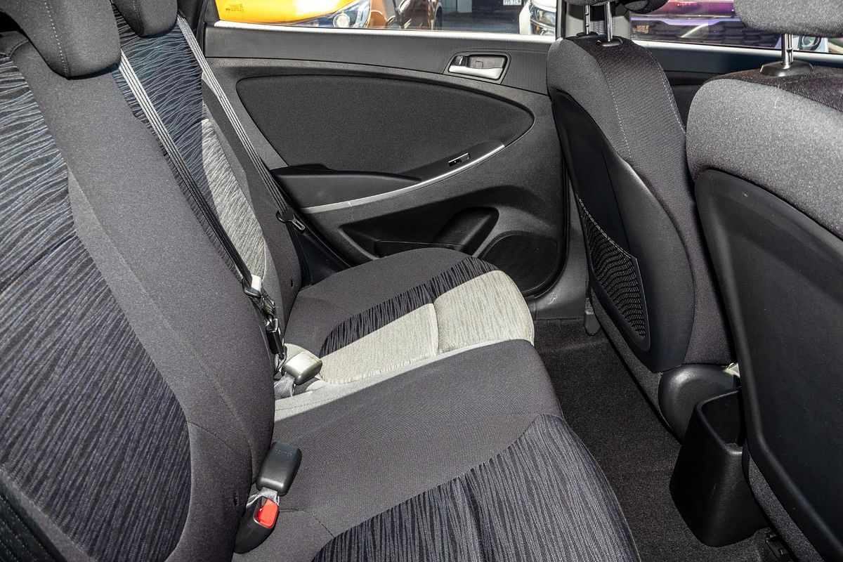 2016 Hyundai Accent Active RB3