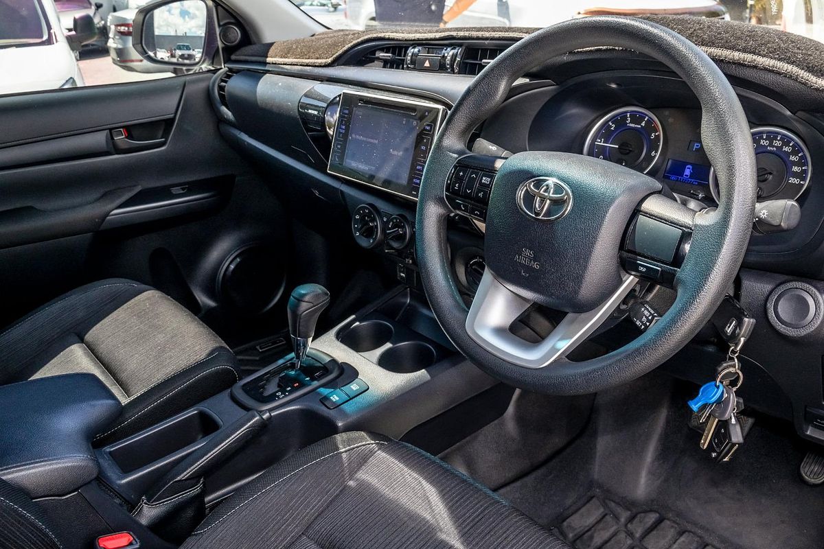 2019 Toyota Hilux SR GUN126R 4X4