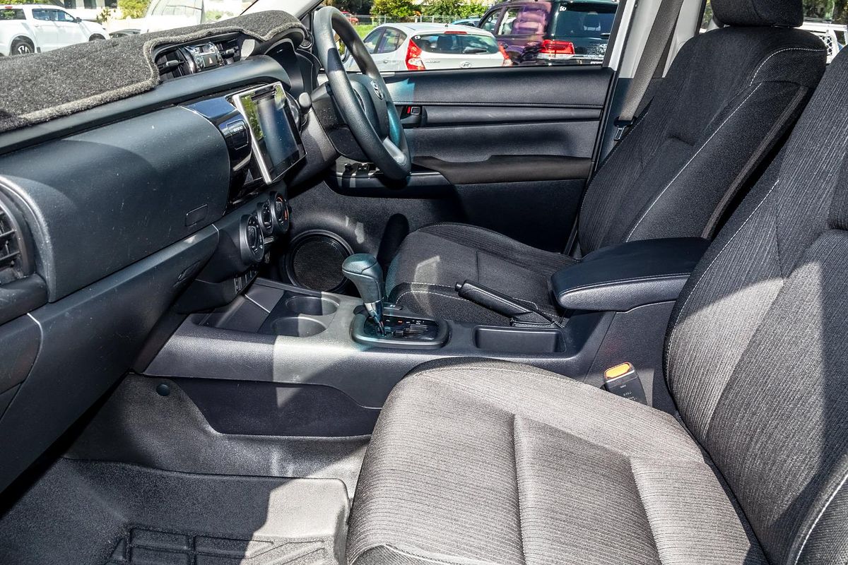 2019 Toyota Hilux SR GUN126R 4X4