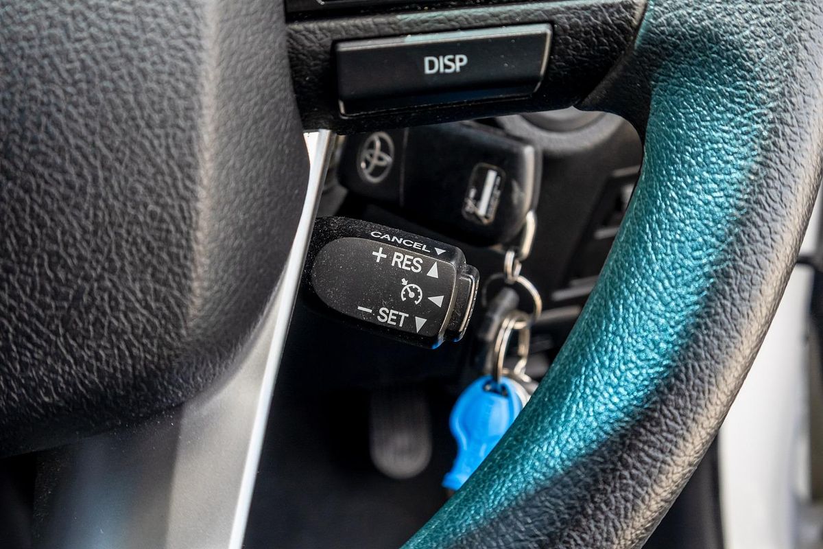 2019 Toyota Hilux SR GUN126R 4X4