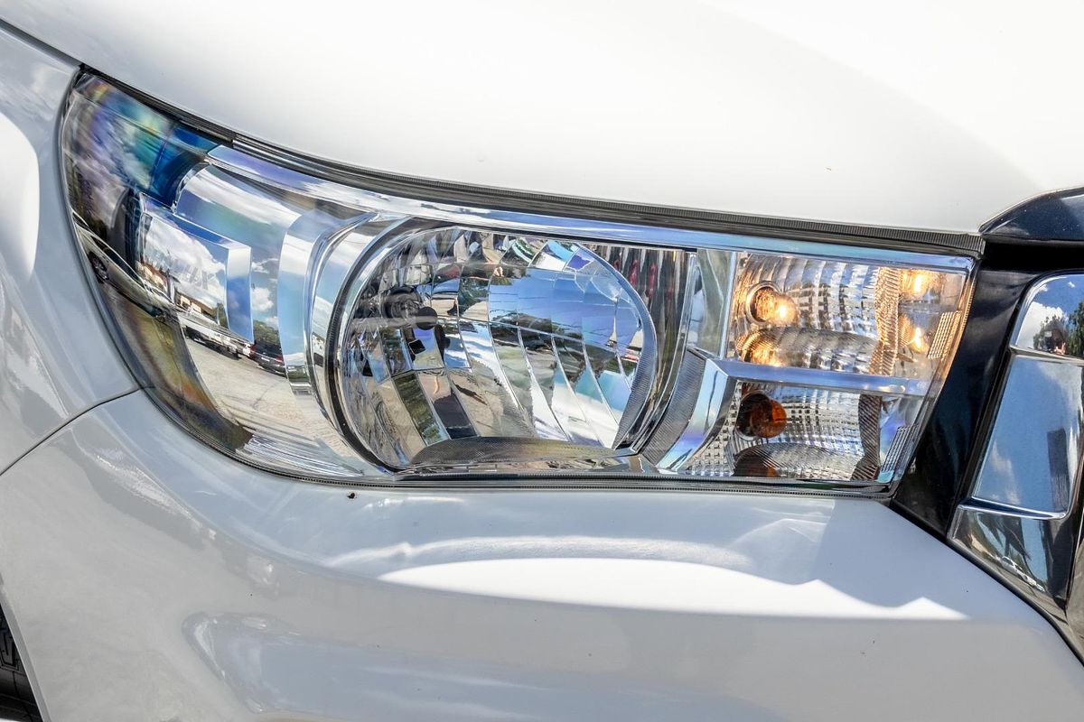 2019 Toyota Hilux SR GUN126R 4X4