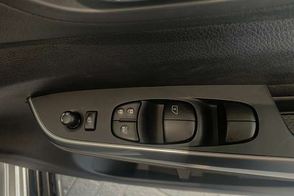 2024 Nissan Navara ST D23 4X4