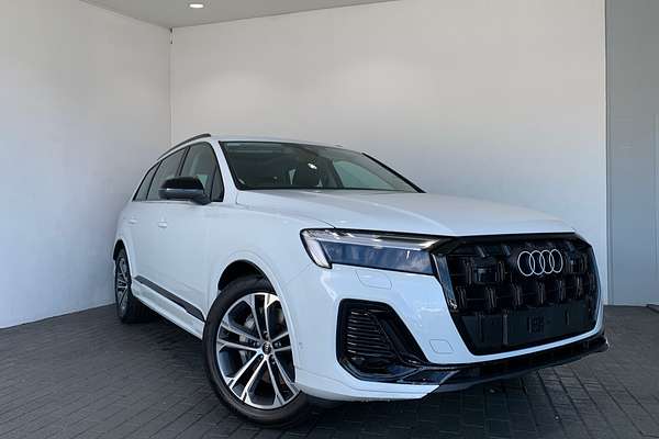 2024 Audi Q7 45 TFSI 4M