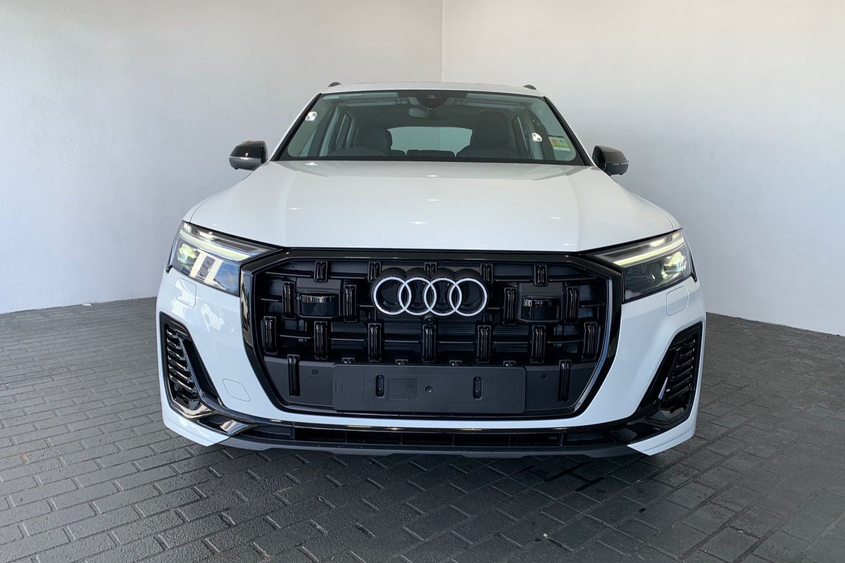 2024 Audi Q7 45 TFSI 4M