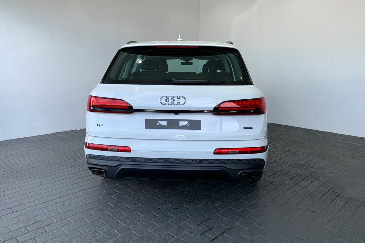 2024 Audi Q7 45 TFSI 4M