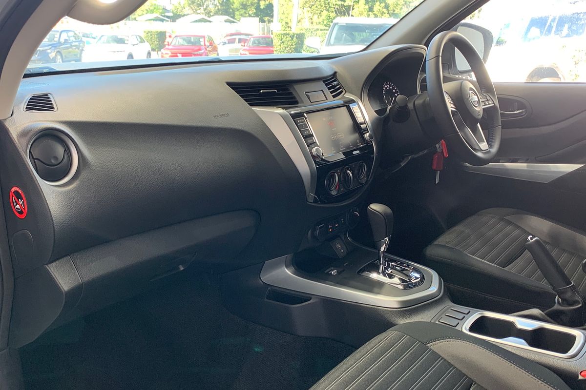 2024 Nissan Navara ST D23 4X4