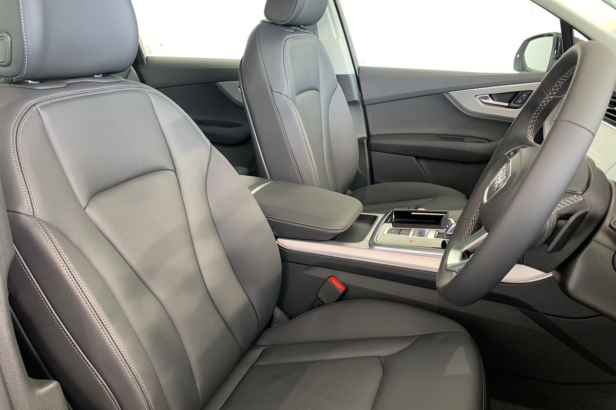2024 Audi Q7 45 TFSI 4M