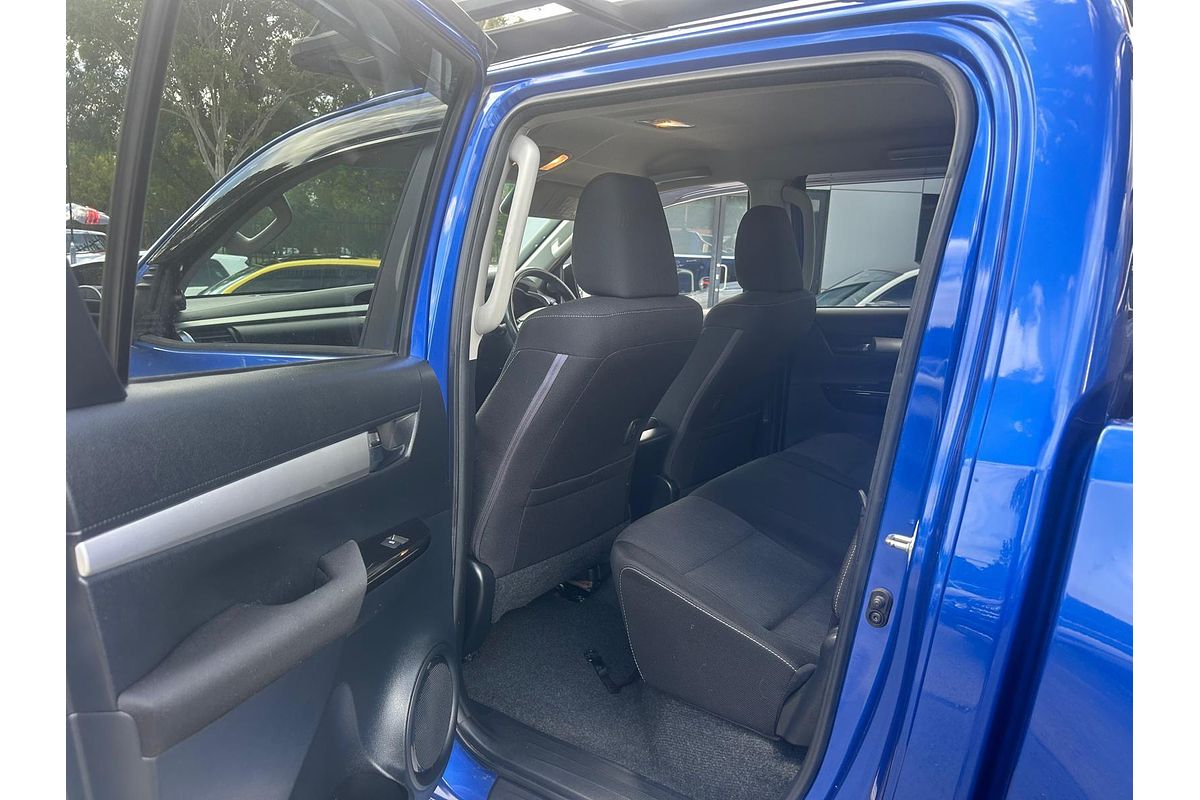 2017 Toyota Hilux SR5 GUN126R 4X4