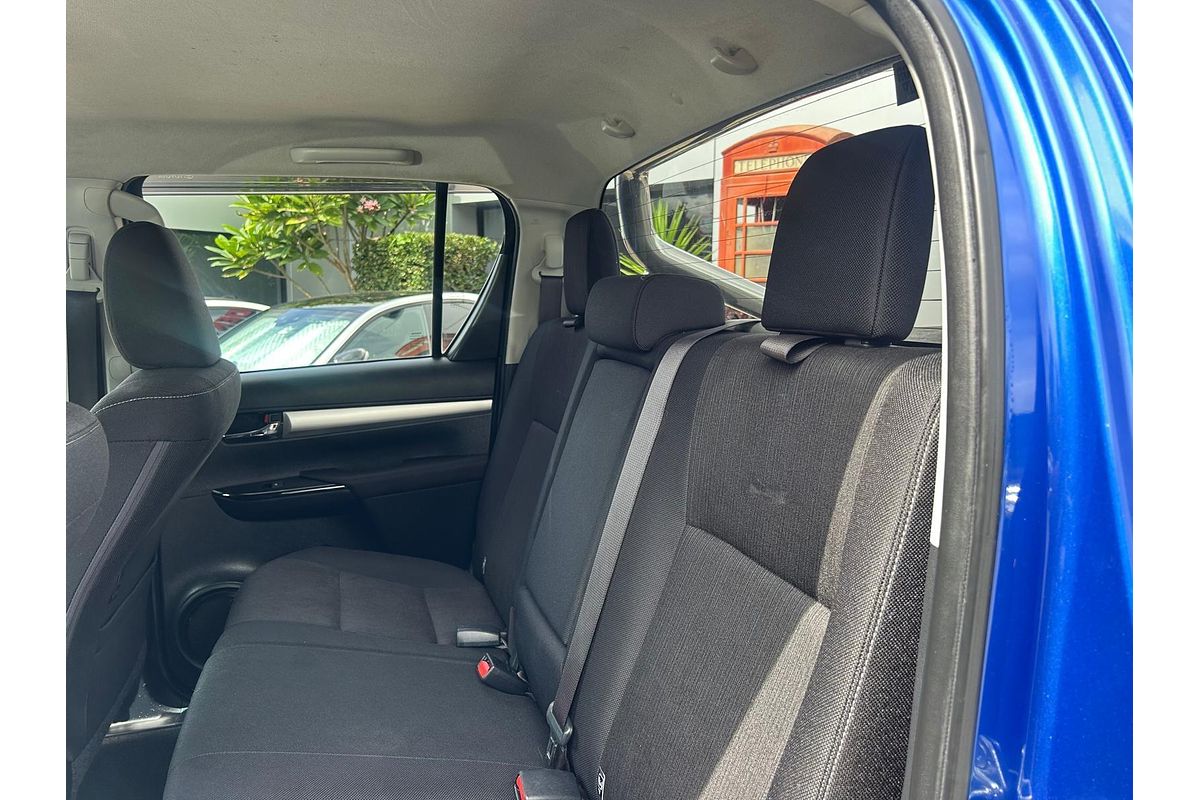 2017 Toyota Hilux SR5 GUN126R 4X4