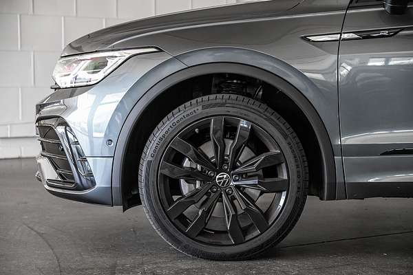2024 Volkswagen Tiguan Wolfsburg Edition Allspace 5N
