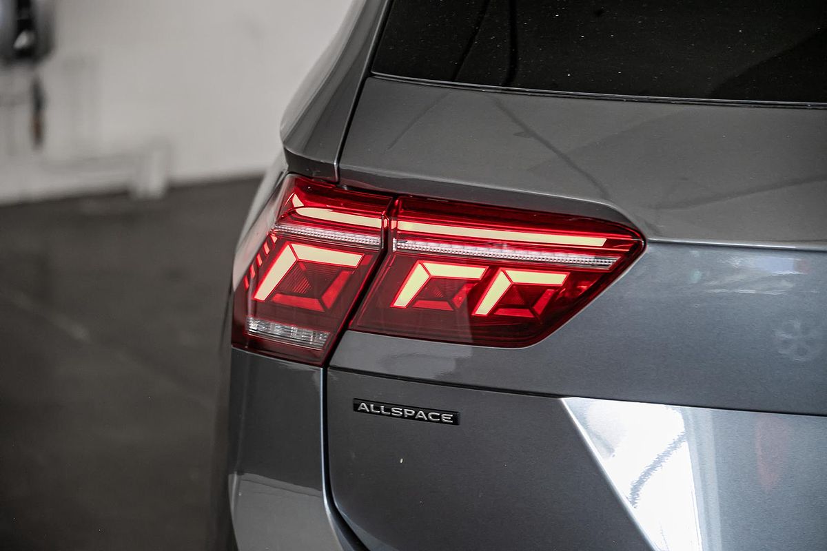 2024 Volkswagen Tiguan Wolfsburg Edition Allspace 5N