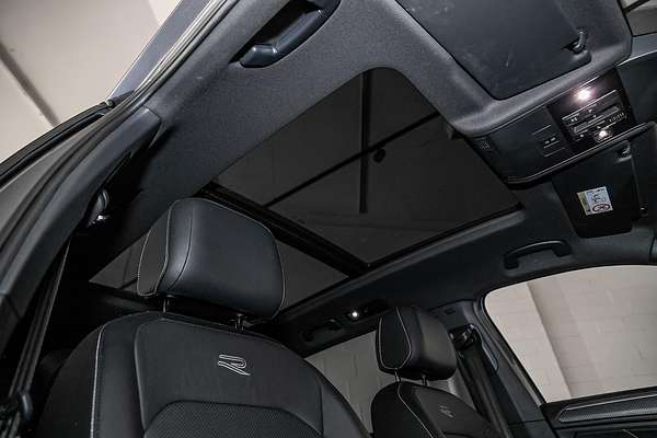 2024 Volkswagen Tiguan Wolfsburg Edition Allspace 5N