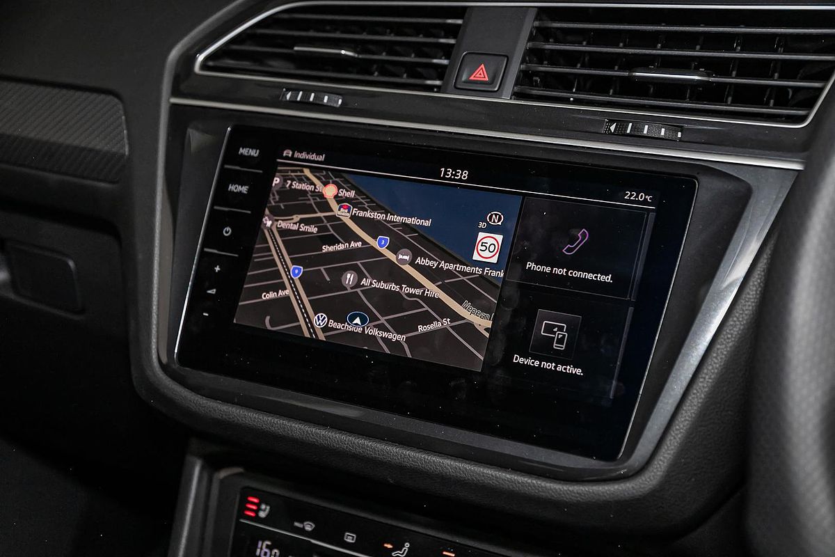 2024 Volkswagen Tiguan Wolfsburg Edition Allspace 5N