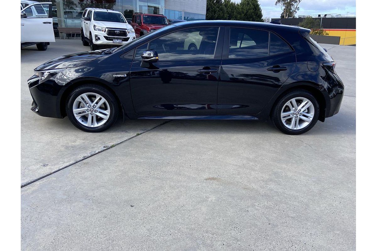 2020 Toyota Corolla Ascent Sport Hybrid ZWE211R