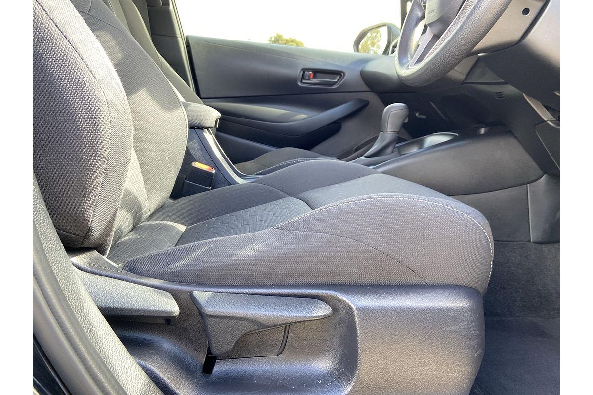 2020 Toyota Corolla Ascent Sport Hybrid ZWE211R