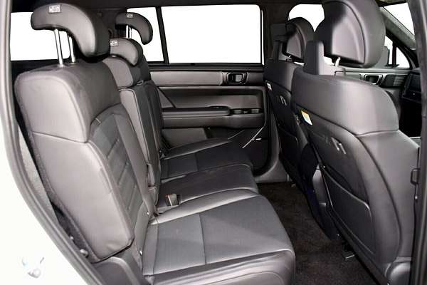 2024 Hyundai Santa Fe Hybrid Calligraphy MX5.V1