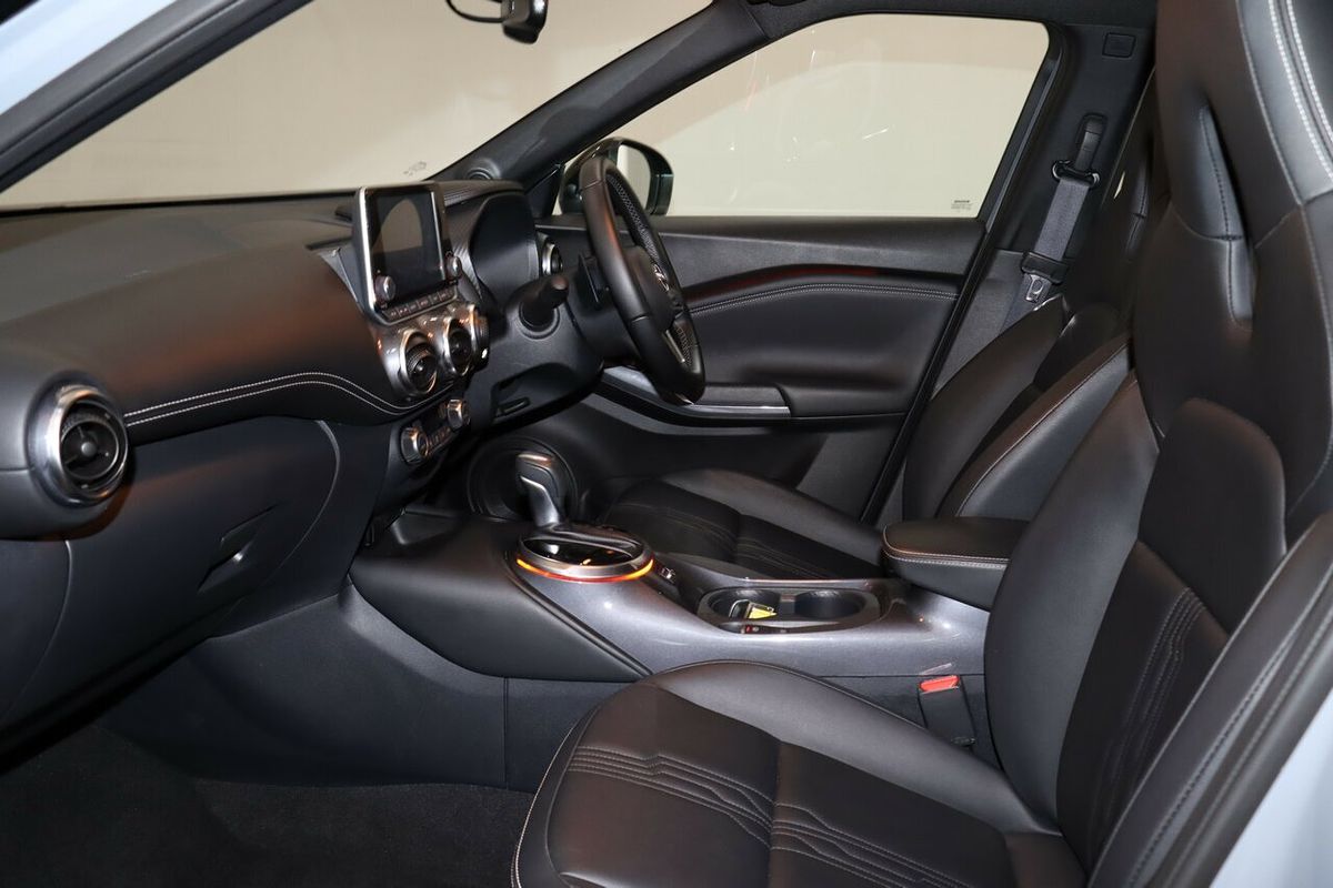 2023 Nissan JUKE ST-L F16