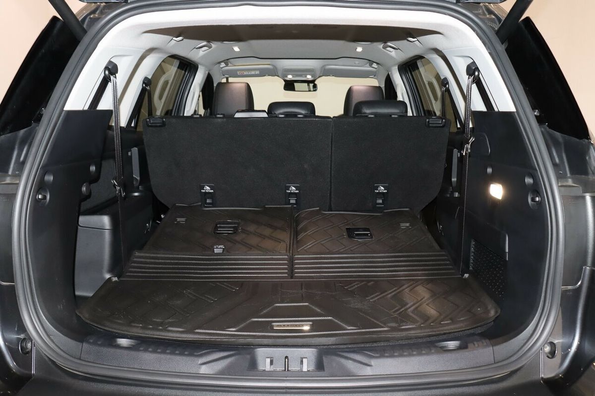 2024 Ford Everest Sport