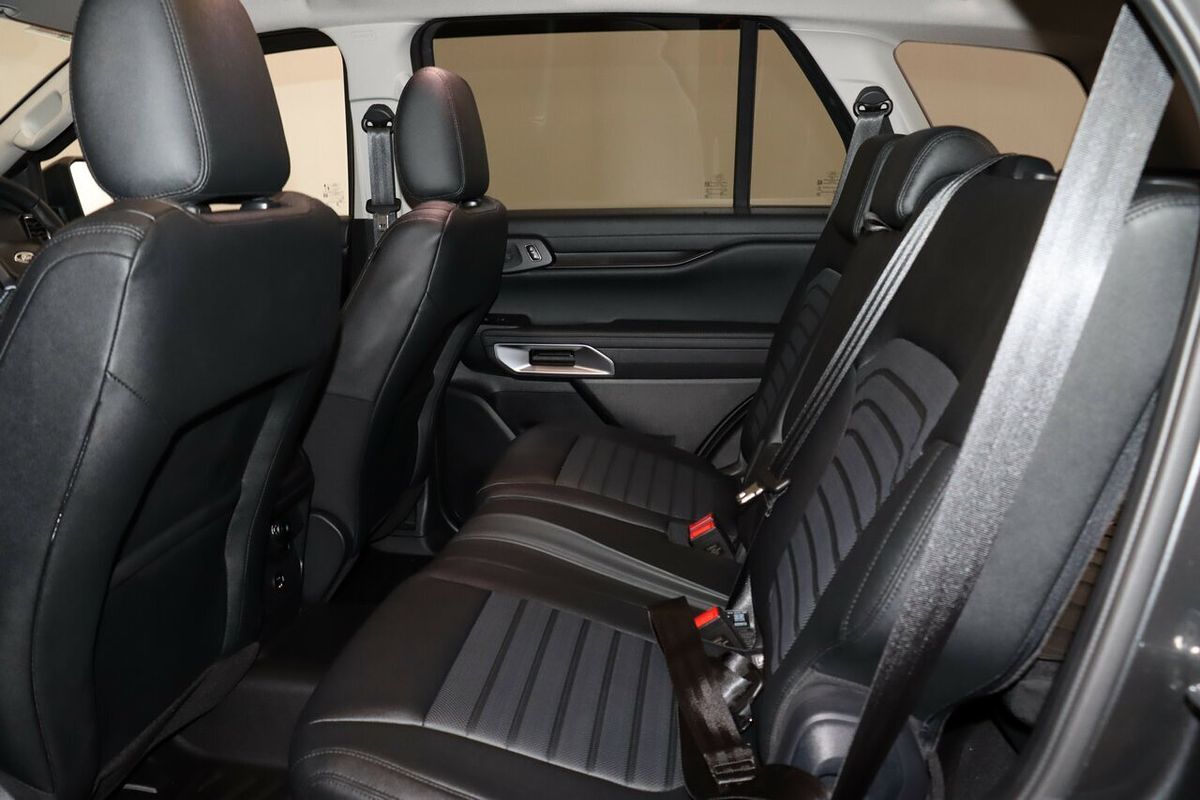 2024 Ford Everest Sport