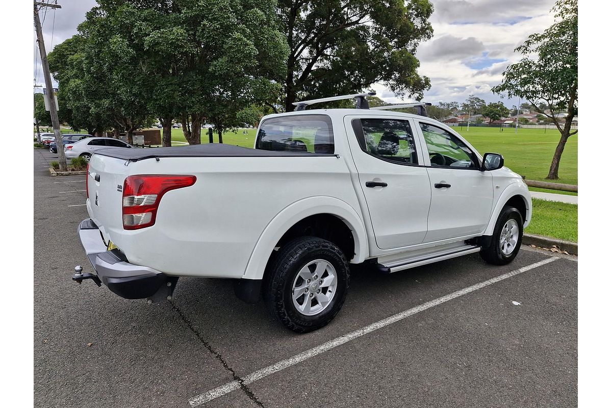 2016 Mitsubishi Triton GLX+ MQ 4X4