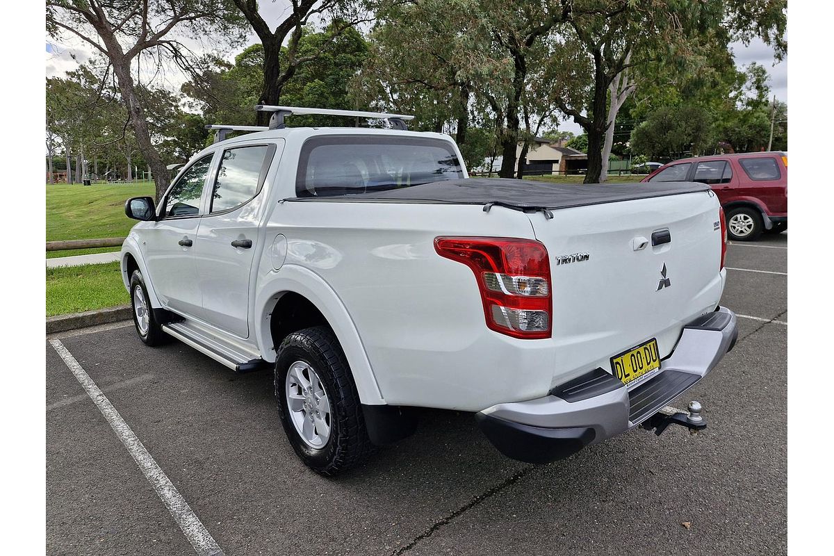 2016 Mitsubishi Triton GLX+ MQ 4X4