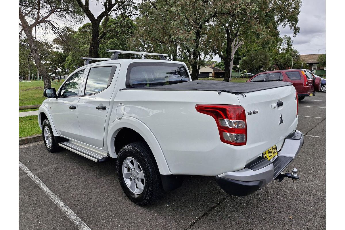 2016 Mitsubishi Triton GLX+ MQ 4X4
