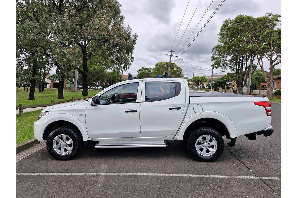 2016 Mitsubishi Triton GLX+ MQ 4X4