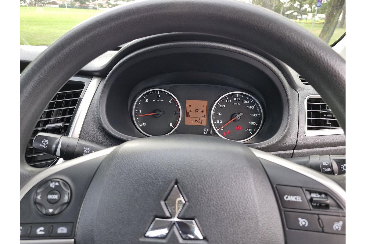 2016 Mitsubishi Triton GLX+ MQ 4X4