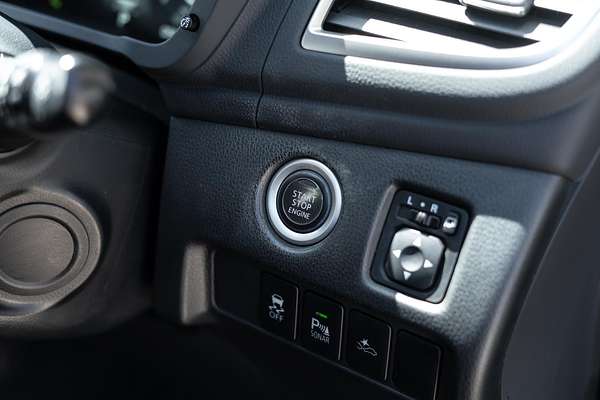 2020 Mitsubishi Pajero Sport Exceed QF