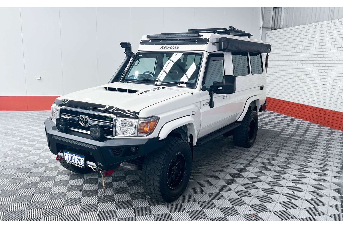 2021 Toyota Landcruiser GXL Troopcarrier VDJ78R