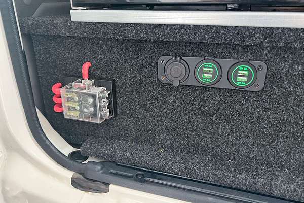 2021 Toyota Landcruiser GXL Troopcarrier VDJ78R