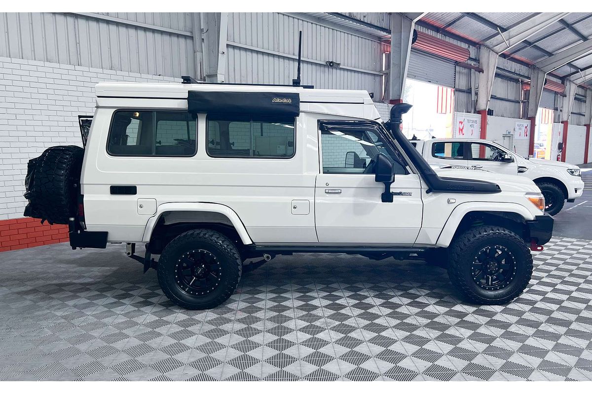 2021 Toyota Landcruiser GXL Troopcarrier VDJ78R