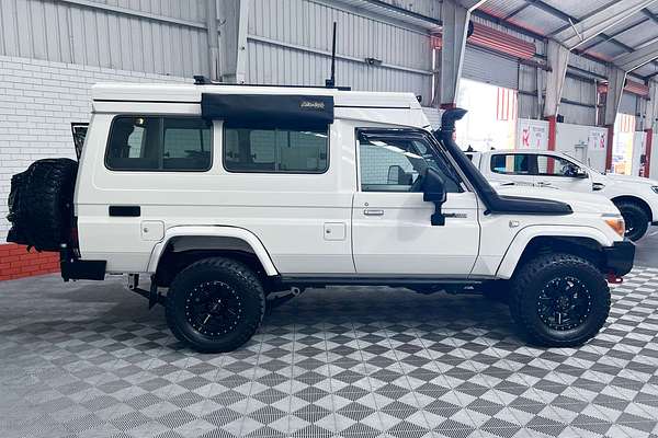 2021 Toyota Landcruiser GXL Troopcarrier VDJ78R