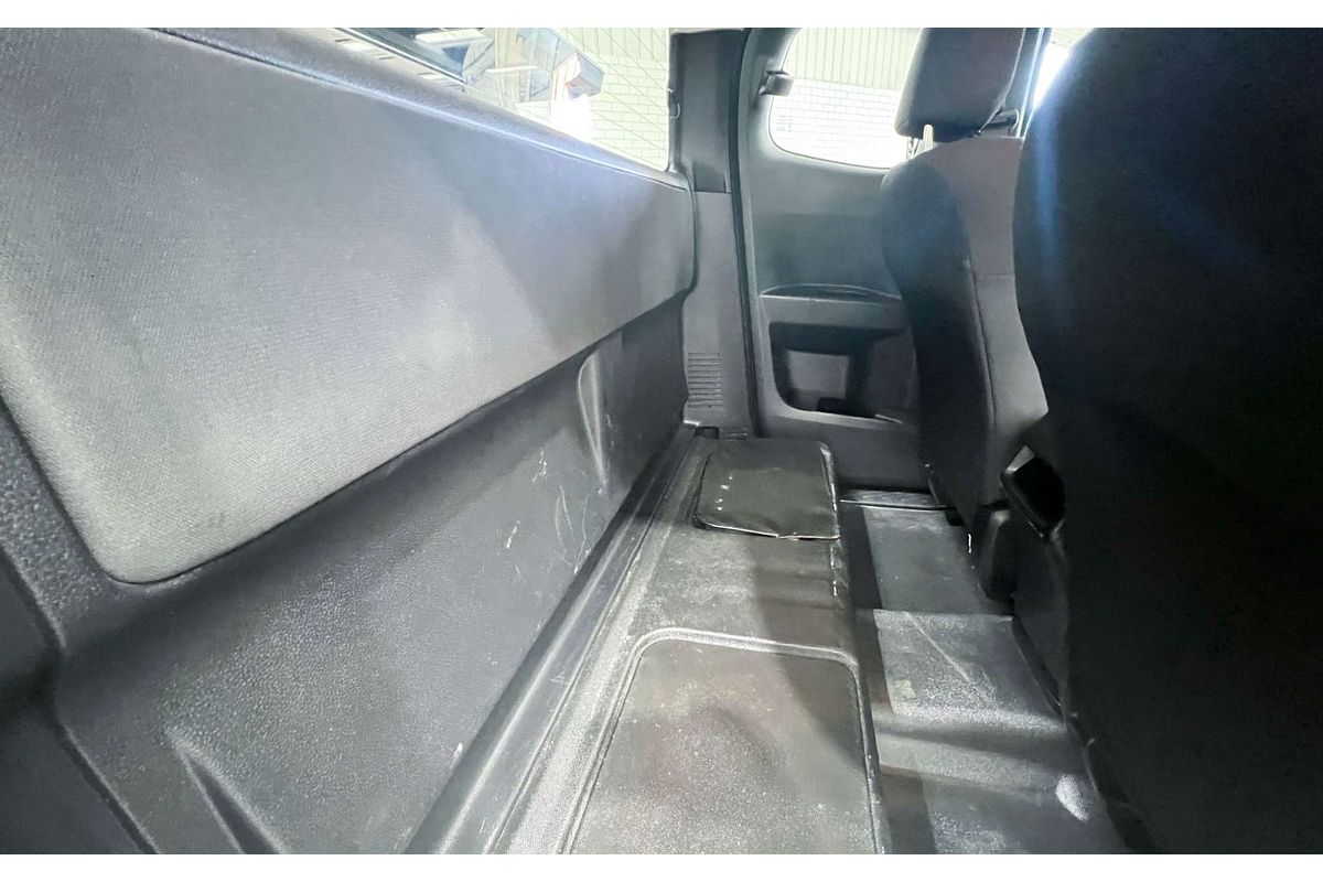 2021 Isuzu D-MAX SX High Ride Rear Wheel Drive