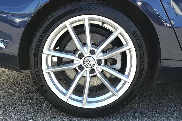 2014 Volkswagen Passat V6 FSI Highline Type 3C