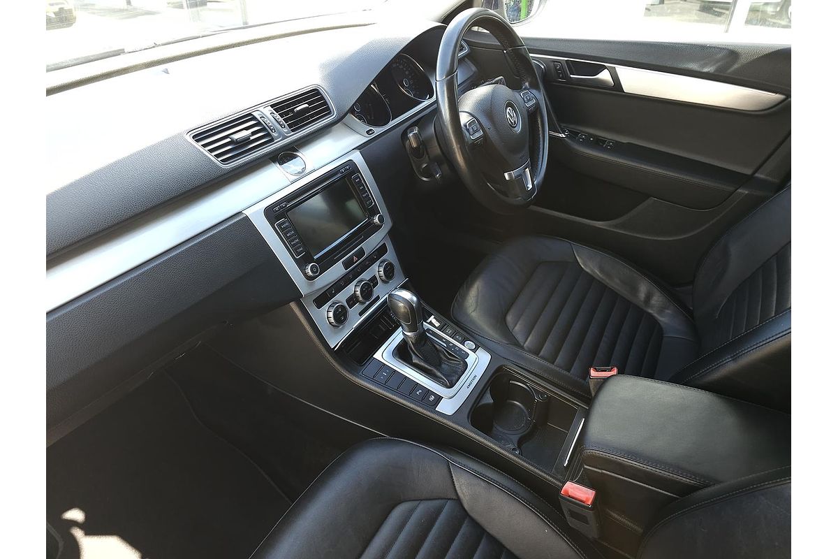 2014 Volkswagen Passat V6 FSI Highline Type 3C