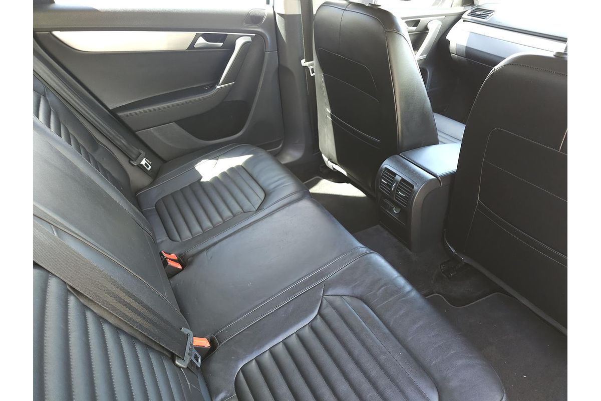 2014 Volkswagen Passat V6 FSI Highline Type 3C