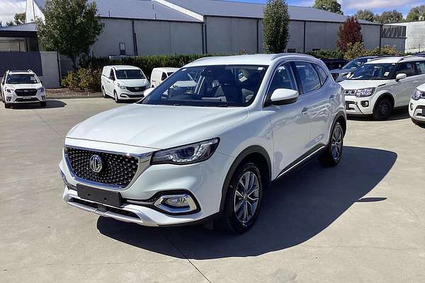 2022 MG HS Vibe SAS23