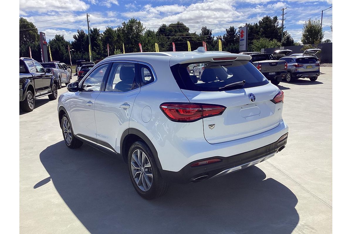 2022 MG HS Vibe SAS23