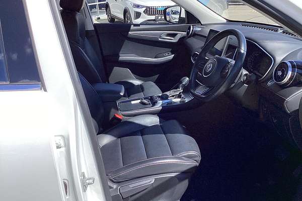 2022 MG HS Vibe SAS23