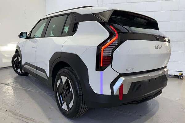 2025 Kia EV3 Air Standard Range SV